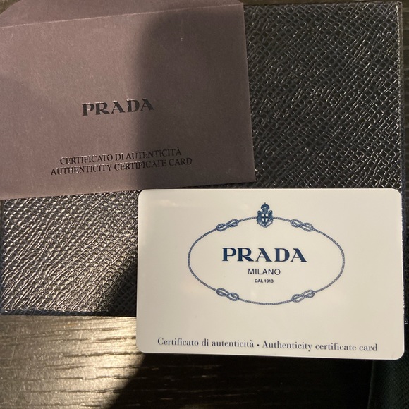 BRAND NEW Prada wallet! - Picture 4 of 5